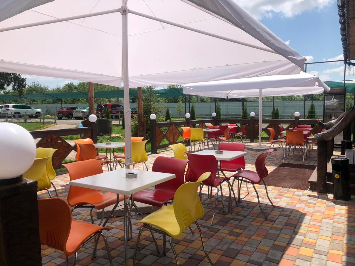 Stara Zbur'yivka Liman Park Eco Hotel מראה חיצוני תמונה