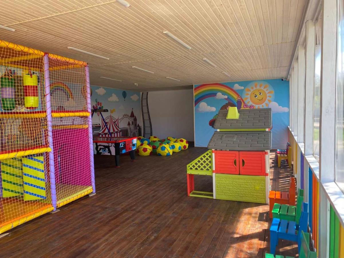 Stara Zbur'yivka Liman Park Eco Hotel מראה חיצוני תמונה